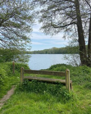 It’s all about finding the calm #tranquility #peace #timeout #lake #walk #spring #summer #dogwalk #travel #tourist #tourisme #hautdefrance #oise #picardie #france #gite #vakantie #holidays #vacances #family #friends